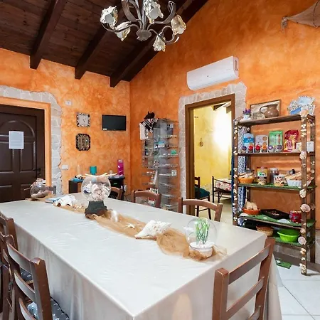 Shardana Bed & Breakfast Cabras